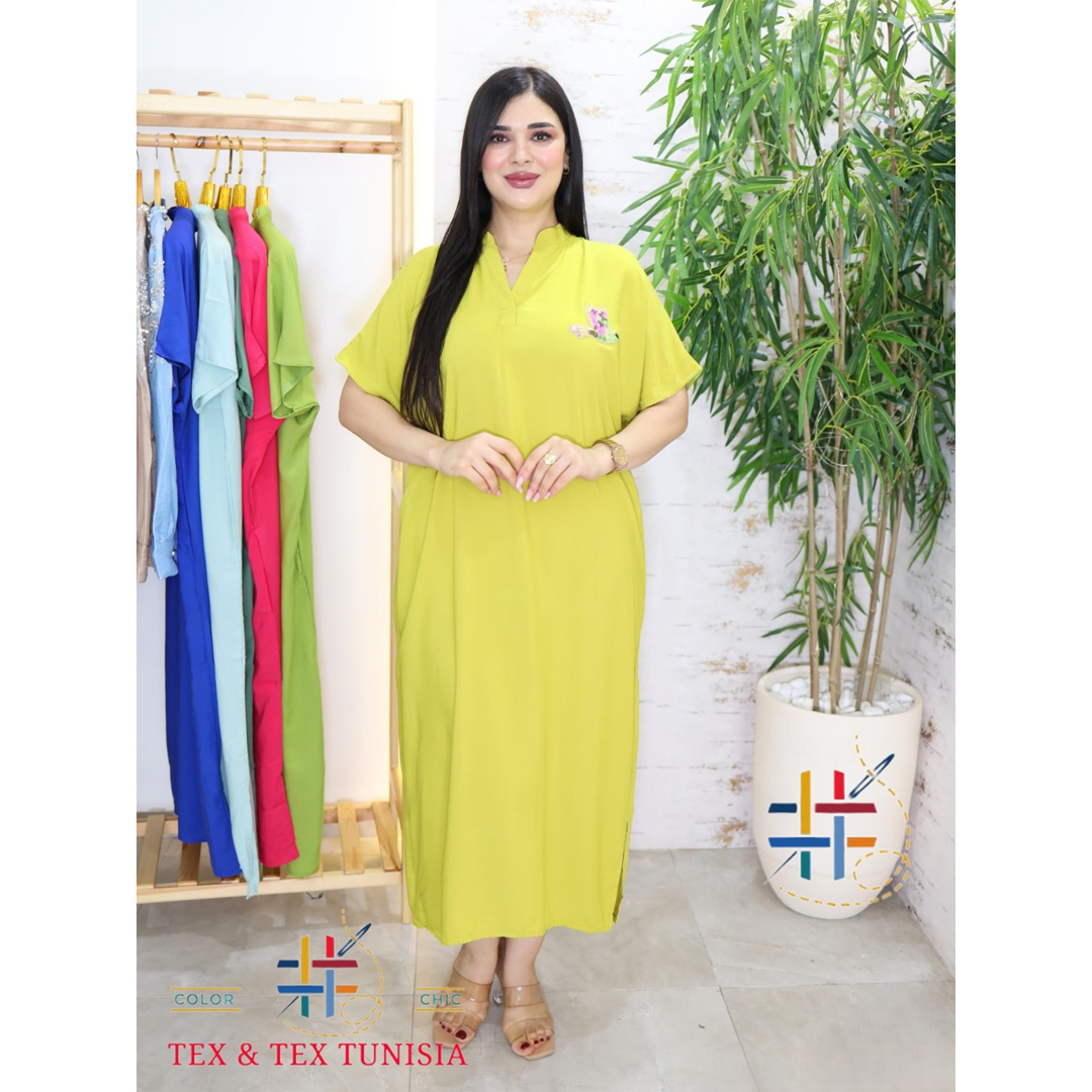 Jebba fashion printemps-été 2025 - Jebba demi manche motif asfour en broderie paillettes col officier en vert anis 4